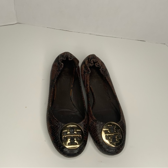 Tory Burch brown leather snakeskin flats.‎ - Picture 2 of 11